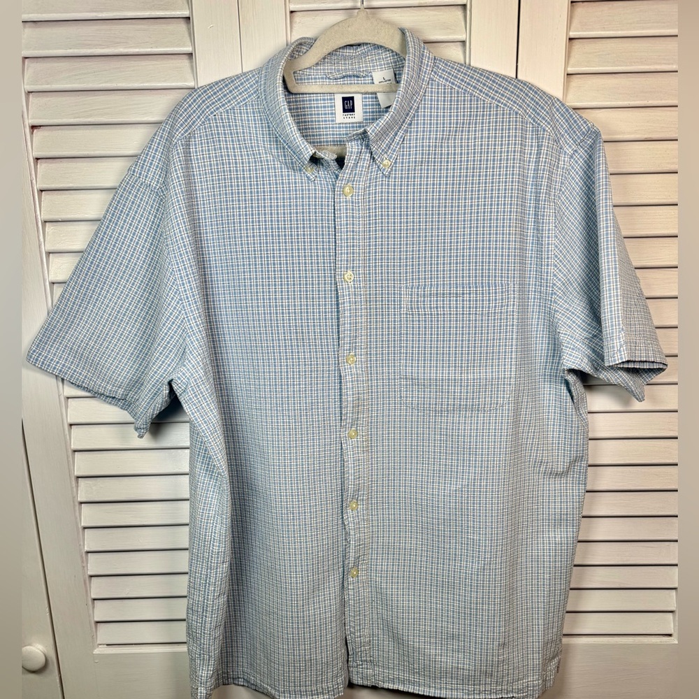 Gap Factory Men’s Plaid Short Sleeve Button Down Shirt Large